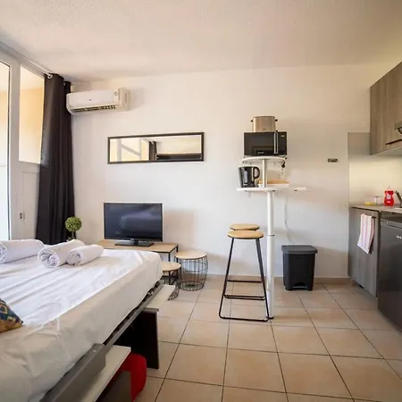 L'auriasquebalconparking Priveclimpiscine